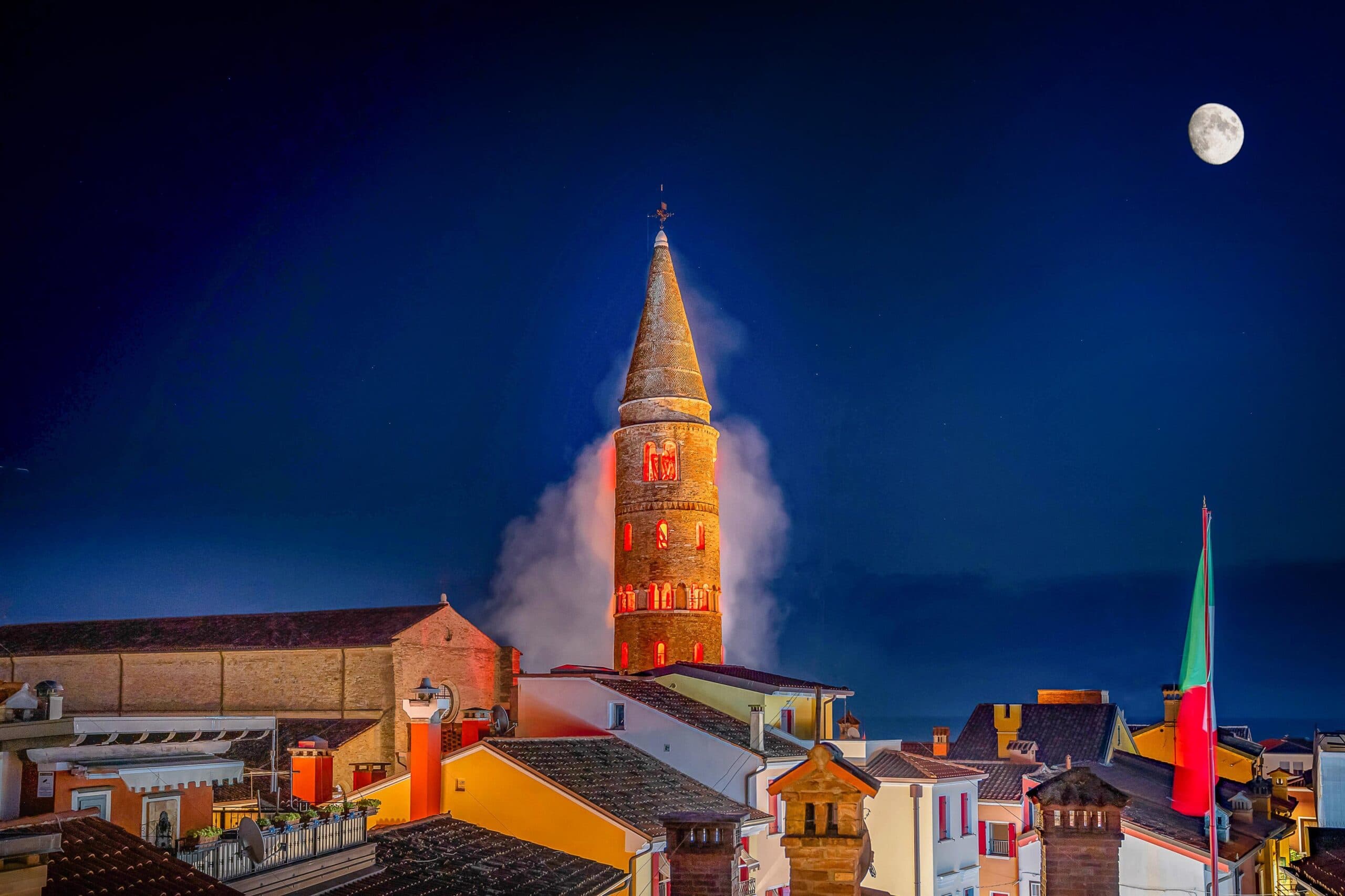 13-14 luglio 2024 Processione della Madonna dell’Angelo e Incendio del Campanile di Caorle (VE)